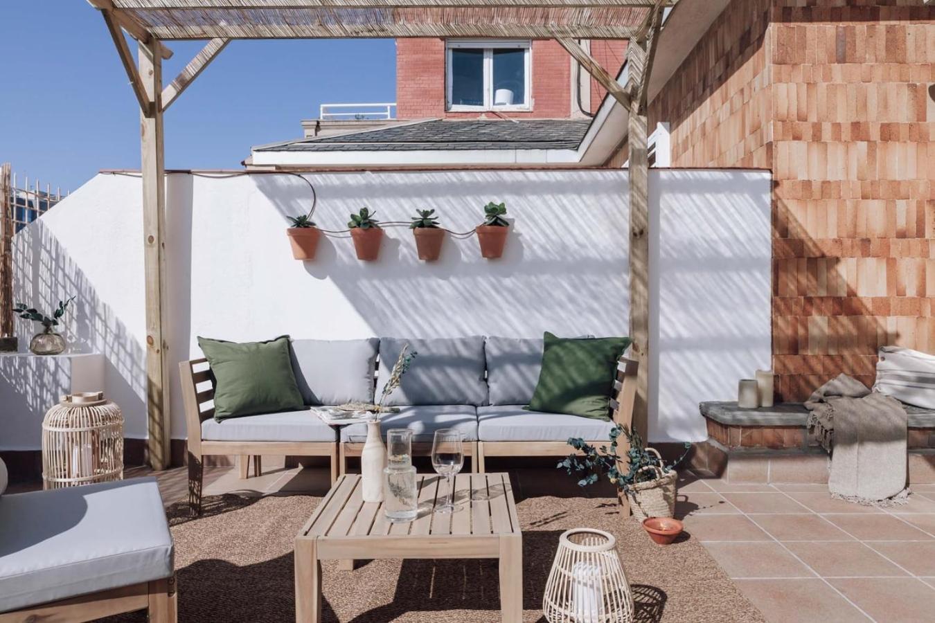 Nerja - 1 Bedroom And Terrace In Sant Gervasi Barcelona
